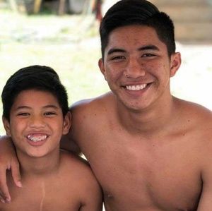 Meet your Posher, Kealoha